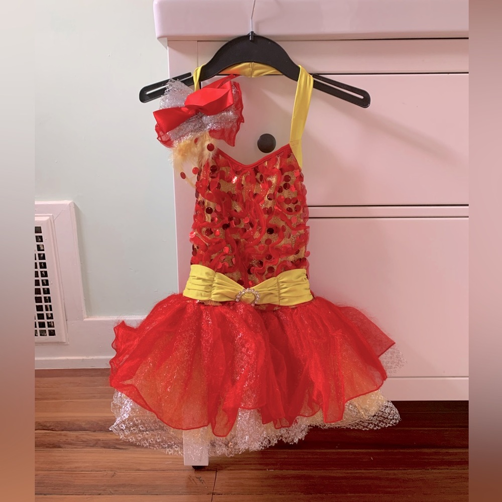 Glamour Costumes dance costume